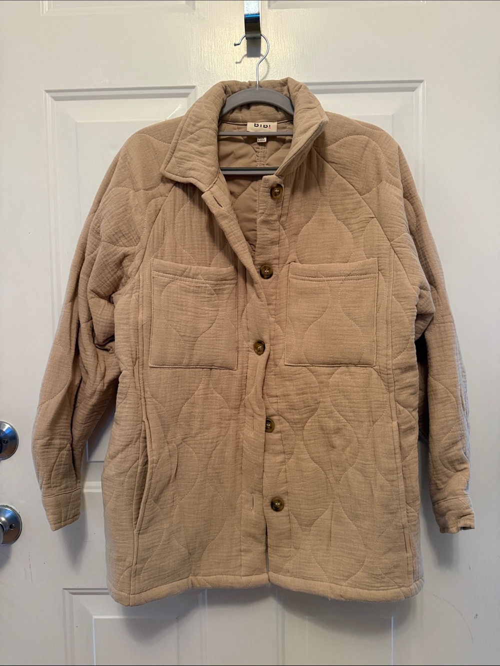 BiBi Quilted Tan Button-Front Jacket / Shacket ladies small